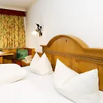 Haus Sonnleit Кёссен