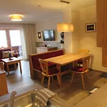 Haus Sonnleit * Кёссен