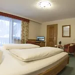 Haus Sonnleit Кёссен