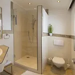 Haus Sonnleit Апартаменты Кёссен